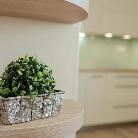 Vízparti, panorámás lakás erkéllyel Apartman