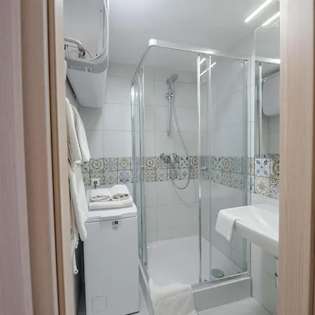 Vízparti, panorámás lakás erkéllyel Apartman *